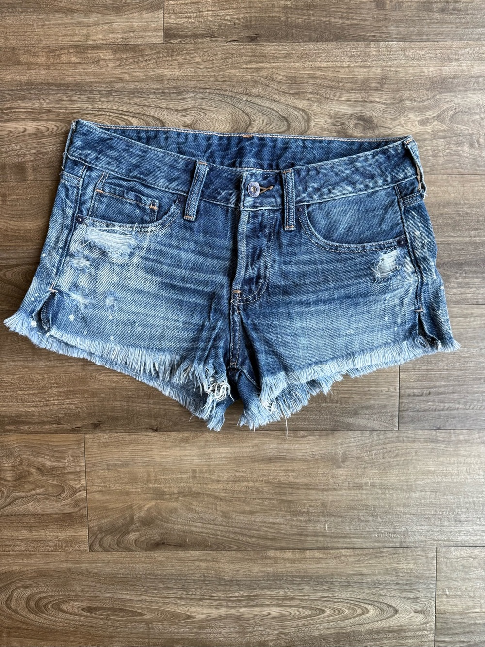 Abercrombie and Fitch Blue Denim Cutoff Mini Shorts. Distressed. Size 26